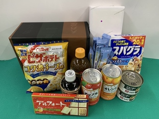 1月のおもちよりいただいた食品の写真