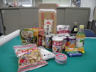 7月のおもちよりいただいた食品の写真